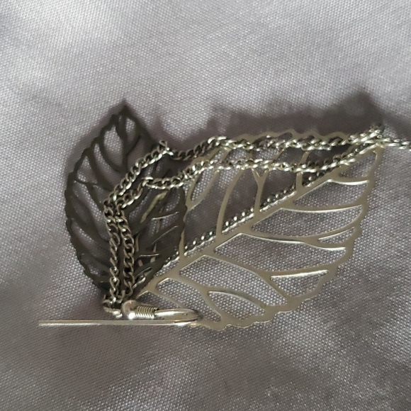 Earrings - Picture 3 of 3